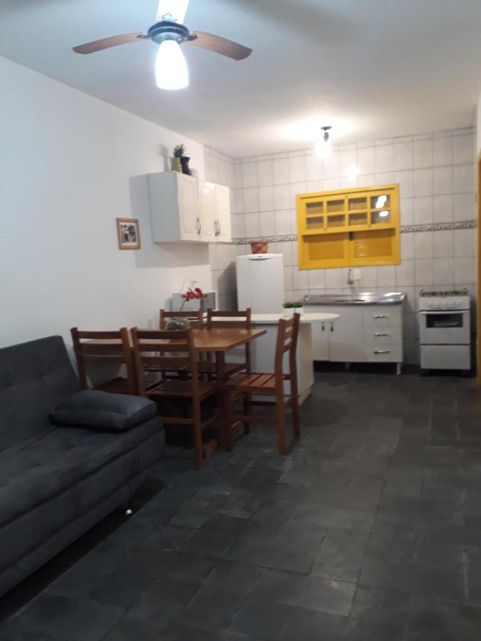 Residencial Colonial Amarelo A 150M Da Praia De Mariscal Bombinhas Exterior photo